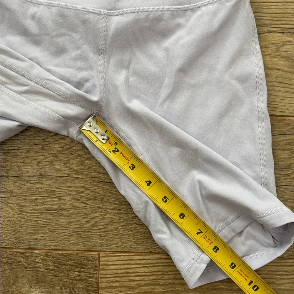 Lululemon Align 8” Inseam Biker Shorts Lavender Light Purple, Size 4 - Picture 7 of 10